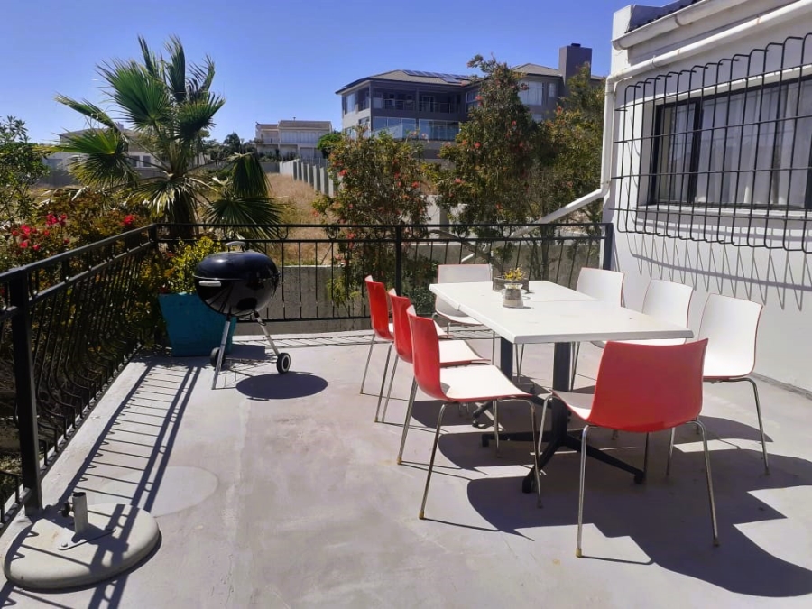 To Let 2 Bedroom Property for Rent in Country Club Western Cape